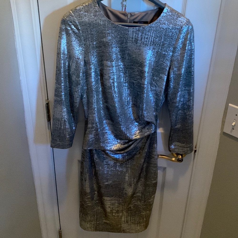 Simply Vera Vera Wang Silver Dress size M - Picture 2 of 9